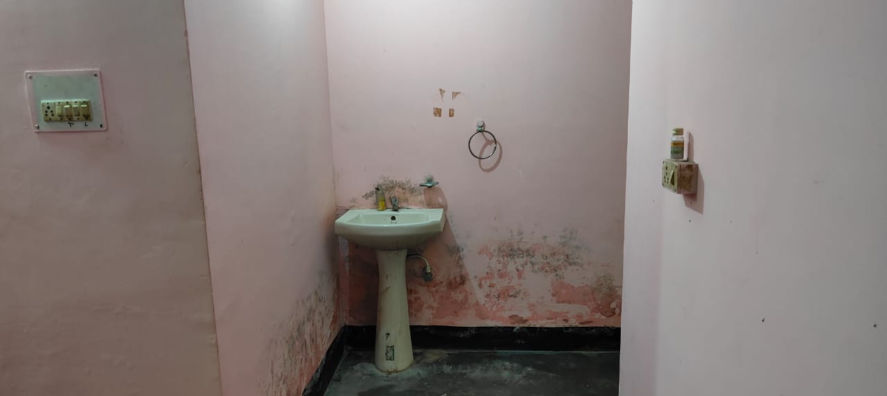 Semi Furnished 3bhk in Namghar Path, Bagharbari, Guwahati, Assam, India for Rent